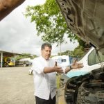 Prefeito de Ipojuca vistoria obras de pavimentação e drenagem no loteamento Canoas