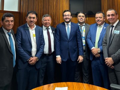Cícero Dionísio busca recursos em Brasília para melhorias em Brejão